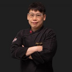 梁語宸